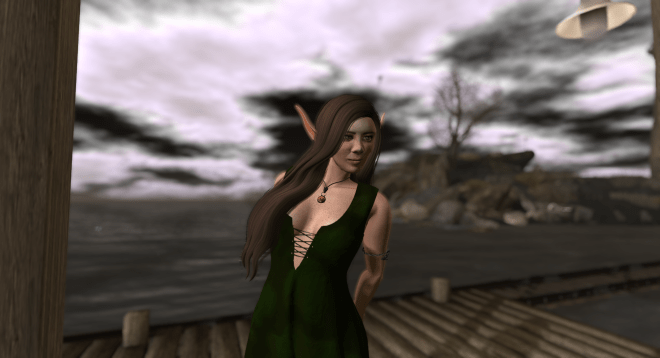 That amazing windlight sky just made the Catwoman feel so intense and moody!