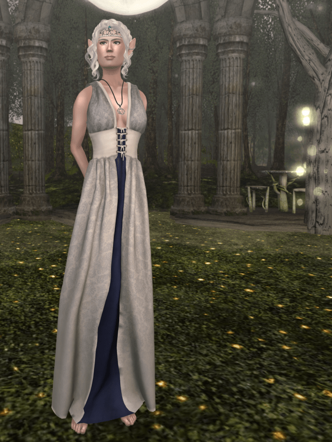 Nuite Reveur, White over Royale